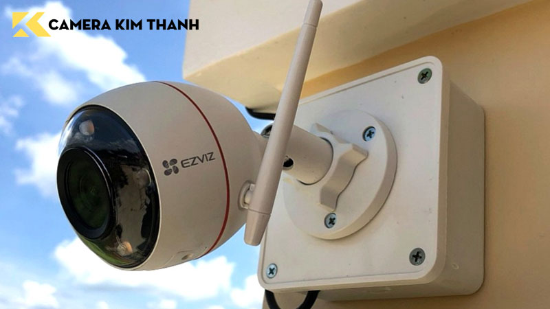 mua-tron-bo-camera-ezviz-cs-cv310-the-nho-32g-o-dau-camerakimthanh